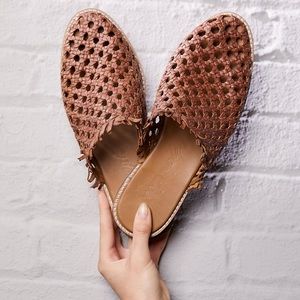 NIB Free People Mirage Woven Mule